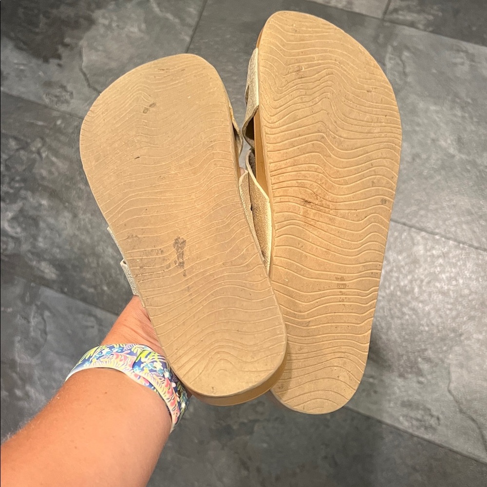 Reef Women's Gold Slide Sandals - Picture 2 of 3